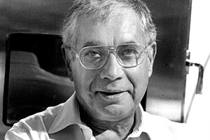 © CNRS Photothèque / J. Forest Portrait of Michel Jouvet