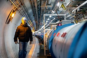 Photo credits : © Cern / © Hess collaboration / © Fred Hulin - Scavo - Université Paris-Sud / © CC-IN2P3/CNRS / © CSNSM / © Cern. Graphic design : Romuald Maurel. May 2016.